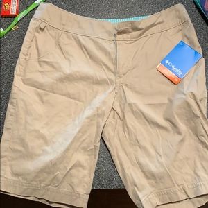 Columbia shorts